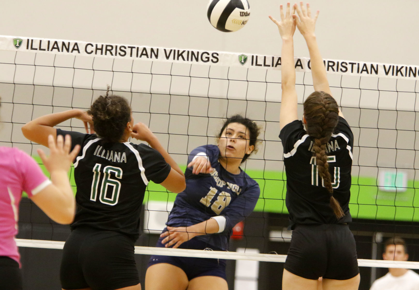 Gallery: Bishop Noll at Illiana Christian volleyball